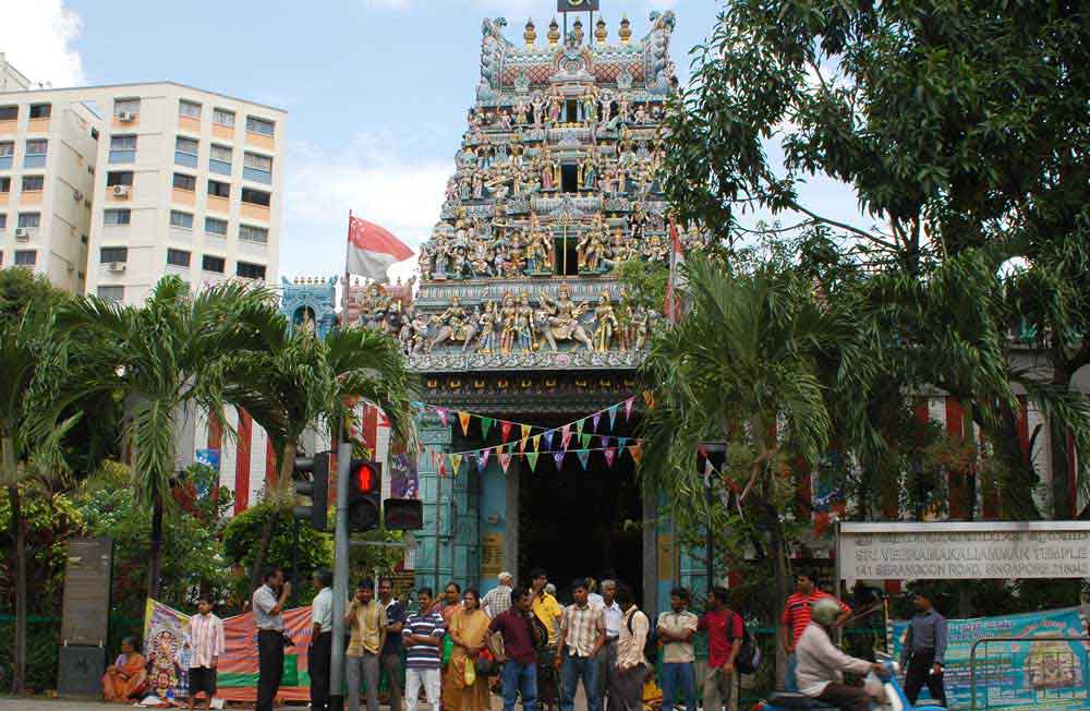 18 - Rep. de Singapur - Singapur, little India, templo de Sri Veeramakaliamman